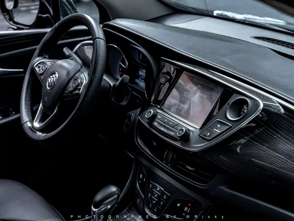 Buick Envision Plus — фото 6