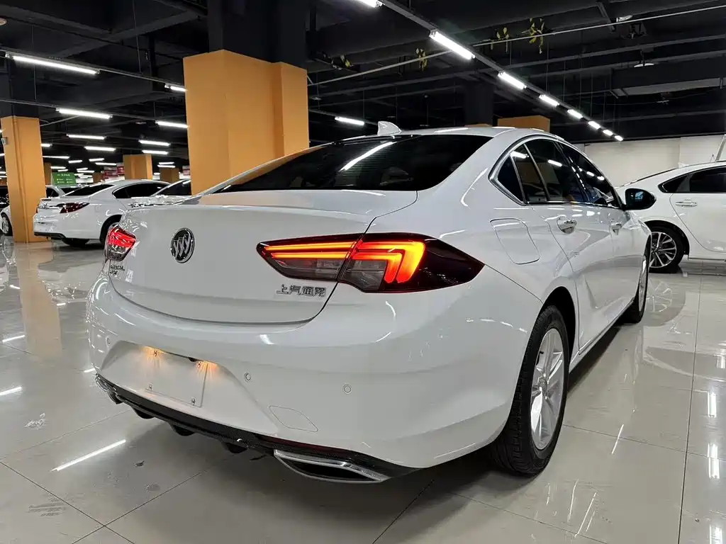 Buick Regal — фото 15
