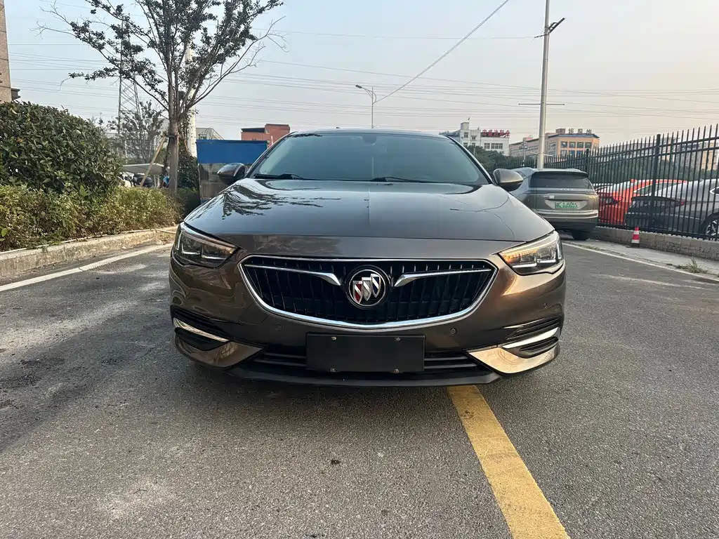 Buick Regal — фото 2