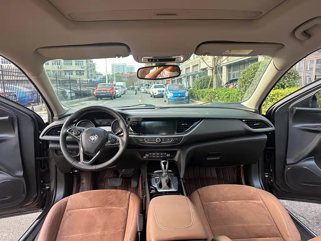 Buick Regal — фото 11