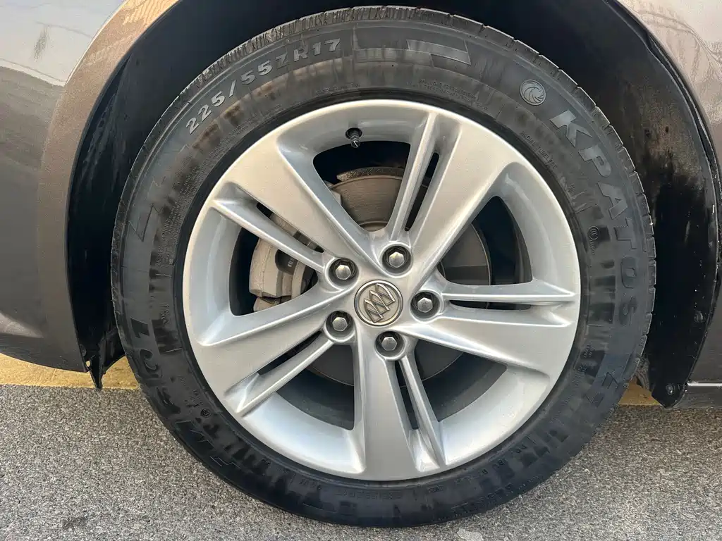 Buick Regal — фото 17