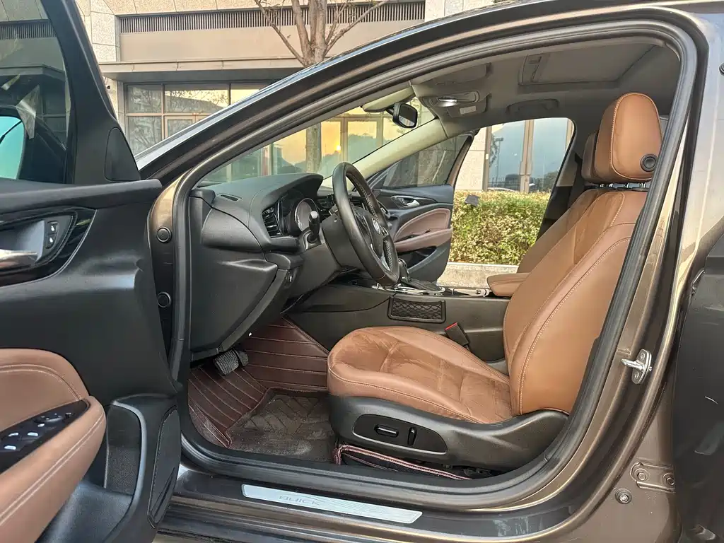 Buick Regal — фото 5