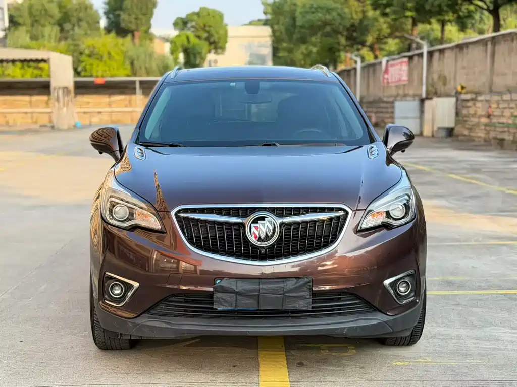 Buick Envision Plus — фото 2