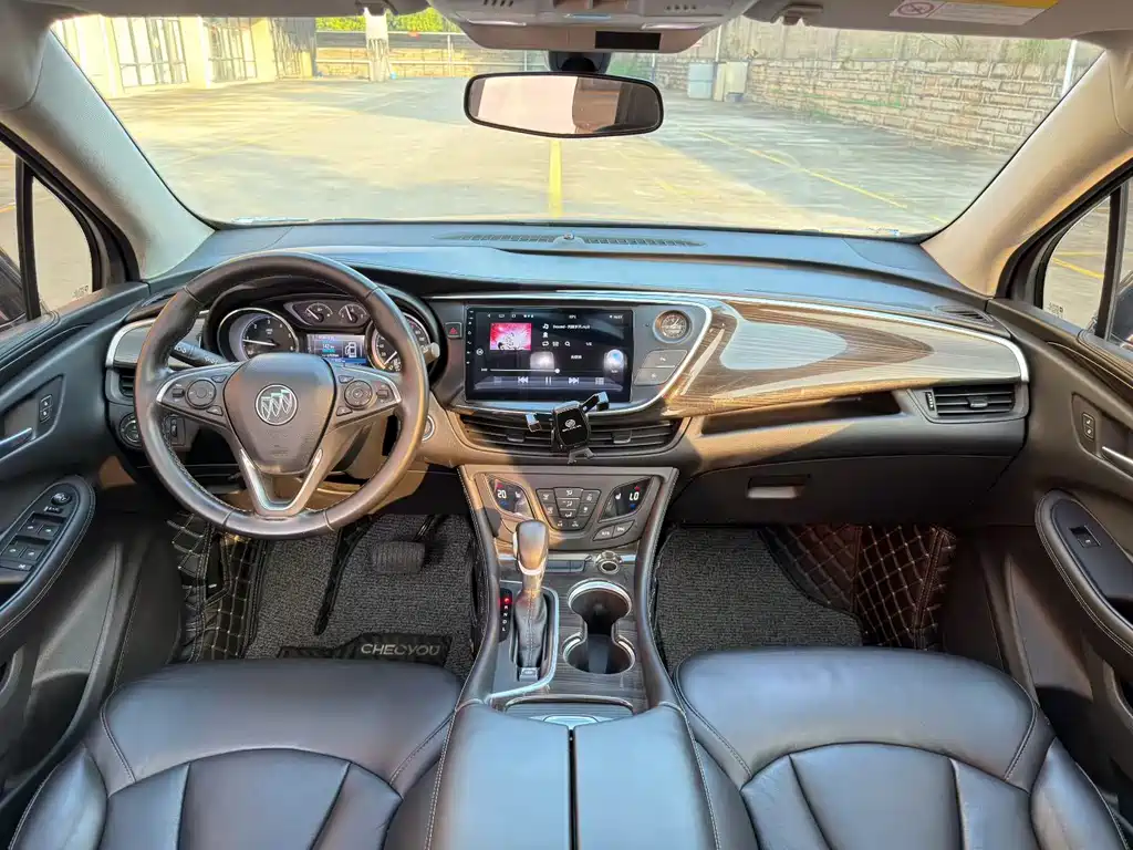 Buick Envision Plus — фото 5