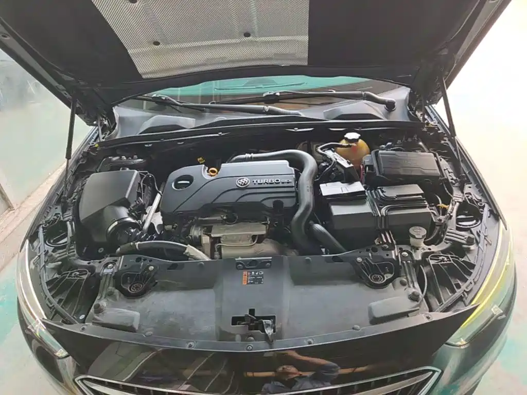Buick Regal — фото 19