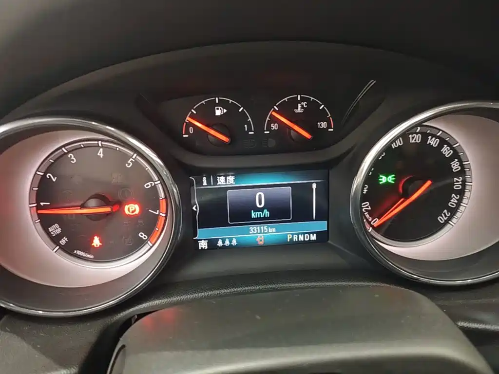 Buick Regal — фото 11