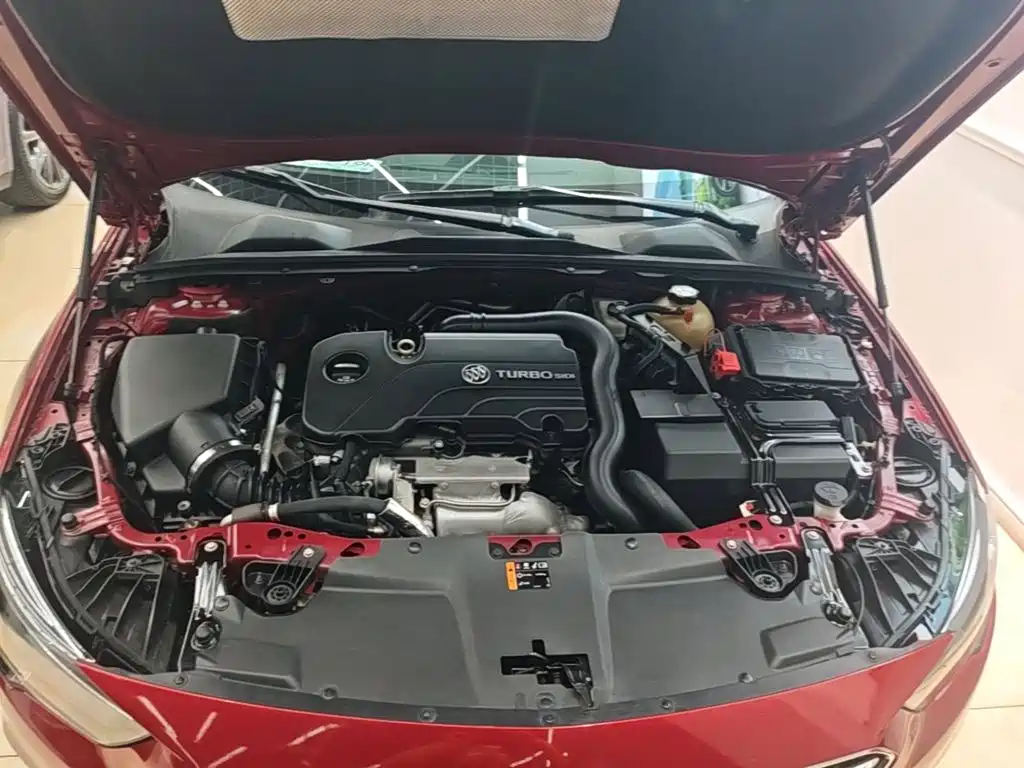 Buick Regal — фото 19