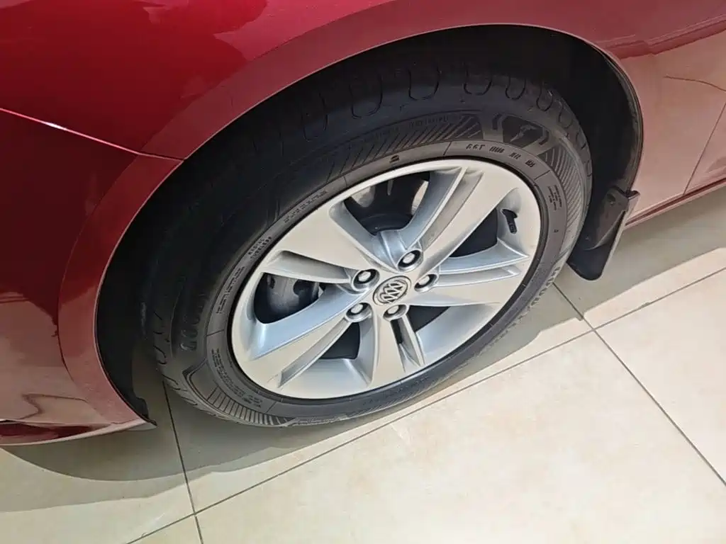 Buick Regal — фото 22