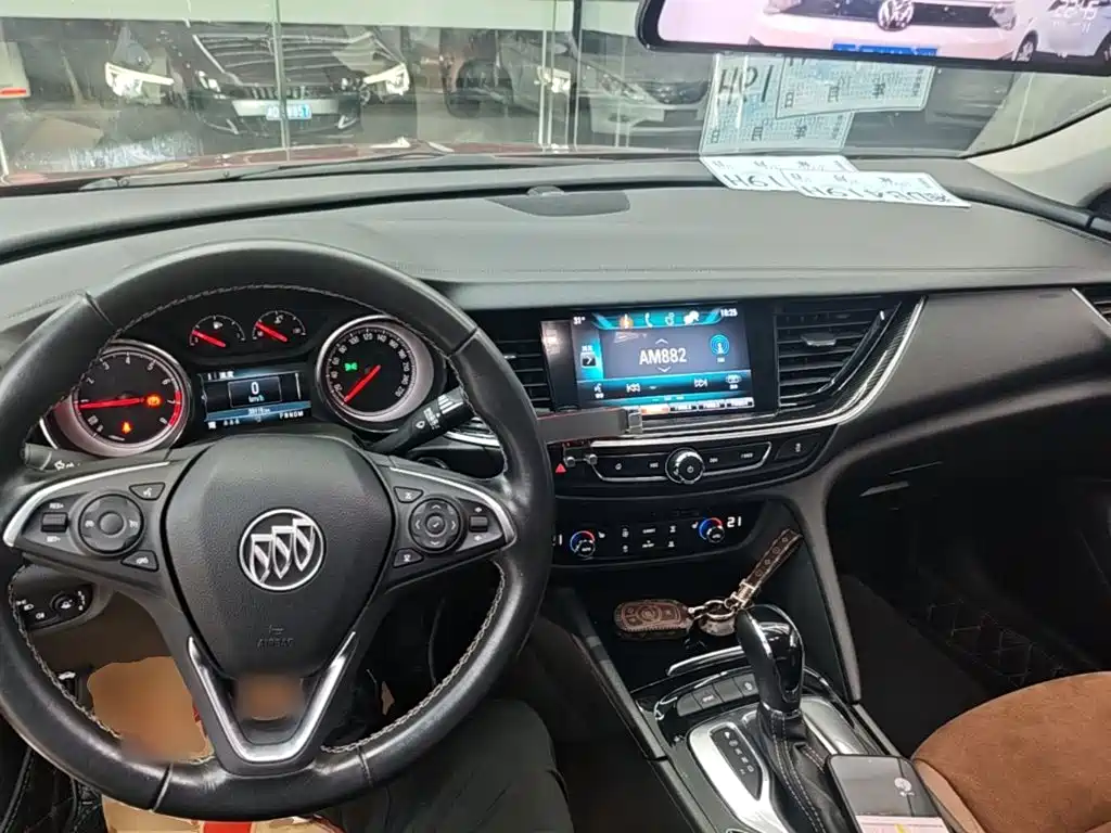 Buick Regal — фото 9