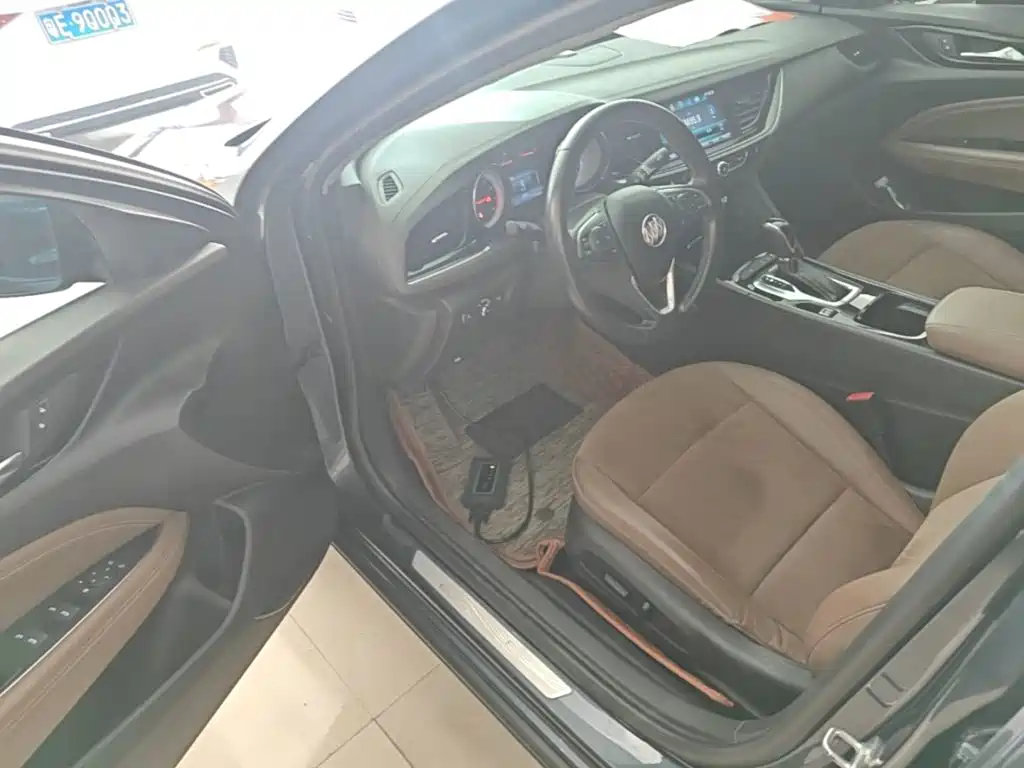 Buick Regal — фото 16