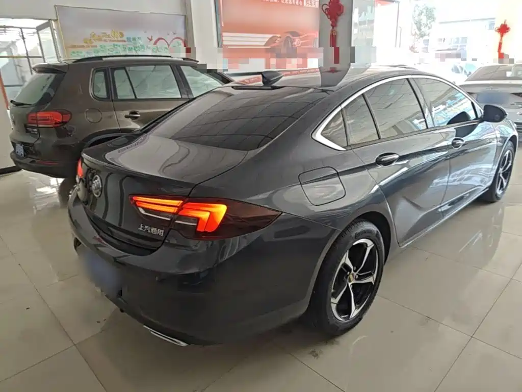 Buick Regal — фото 7
