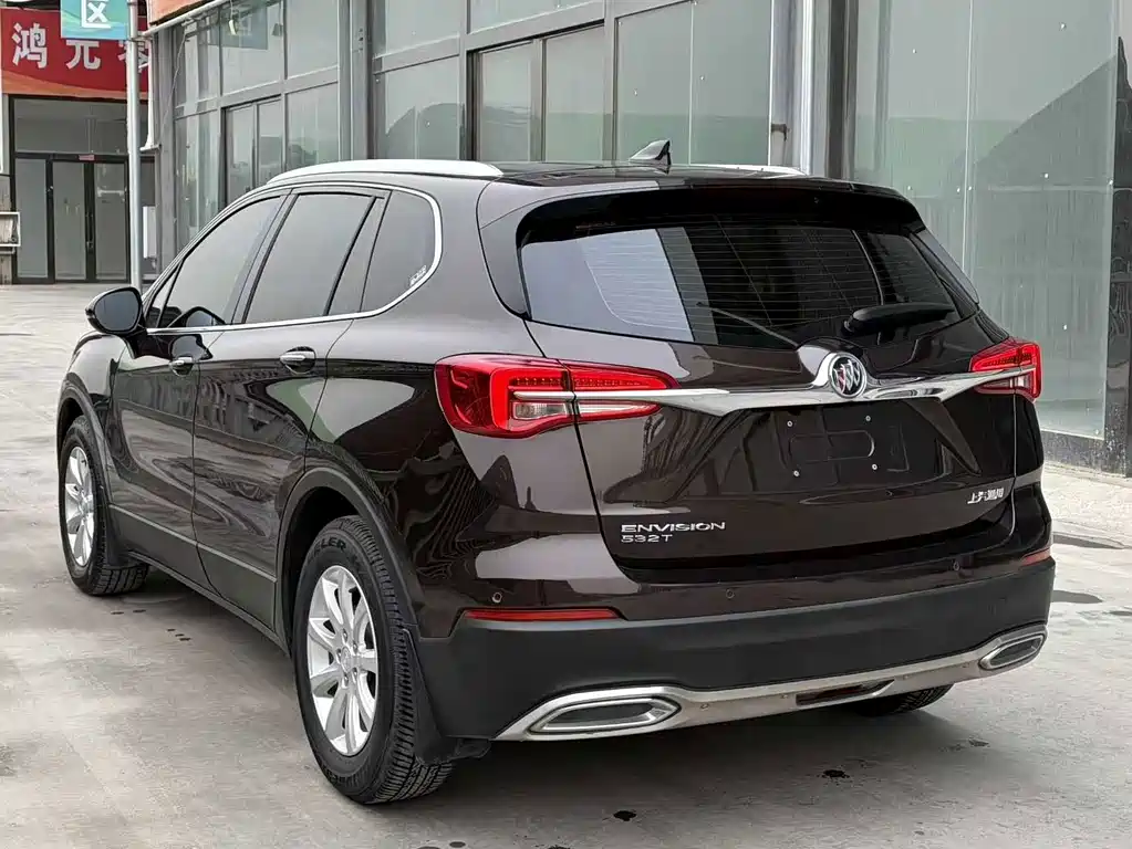 Buick Envision Plus — фото 4
