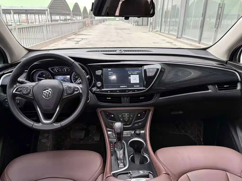Buick Envision Plus — фото 8