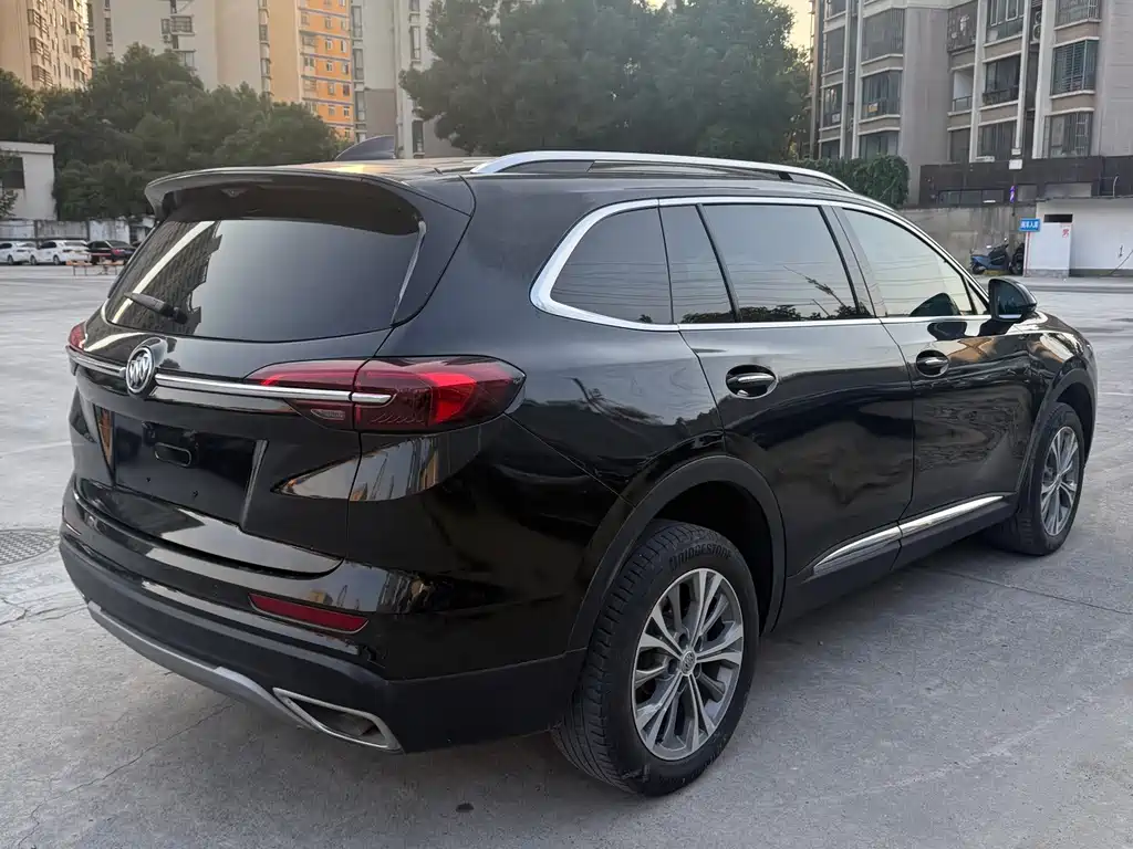 Buick Envision Plus — фото 14