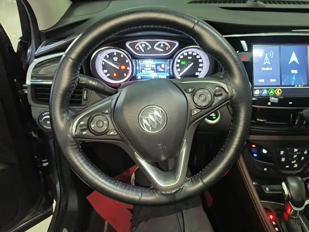 Buick Envision Plus — фото 10