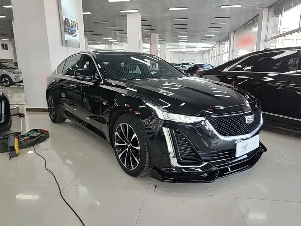 Cadillac CT5 — фото 3