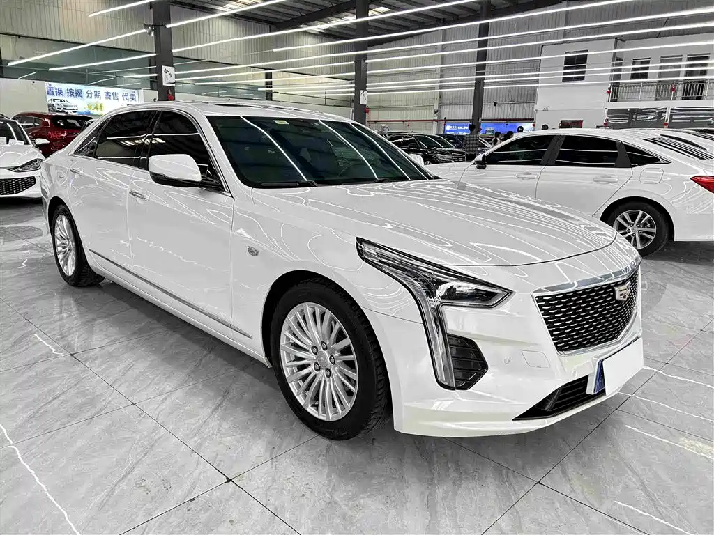 Cadillac CT6 — фото 3