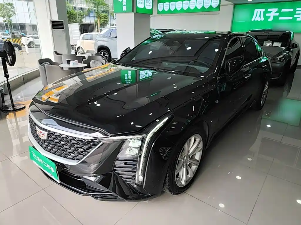 Cadillac CT5 — фото 2