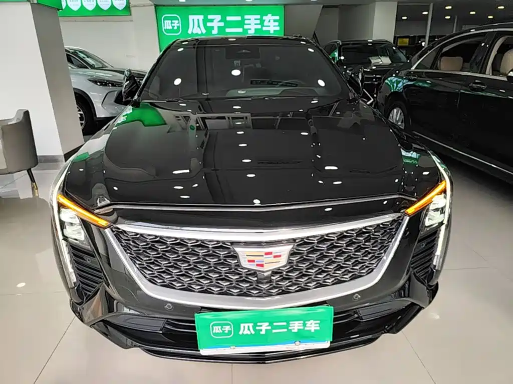 Cadillac CT5 — фото 3