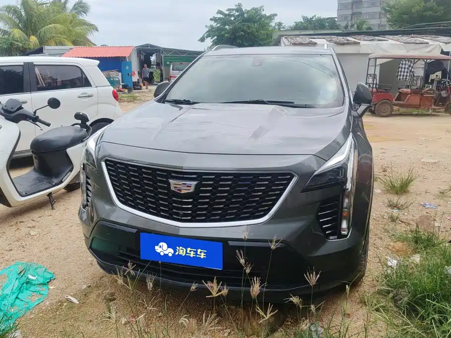 Cadillac XT4 — фото 2