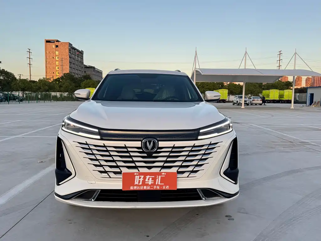 Changan CS75 PLUS — фото 2