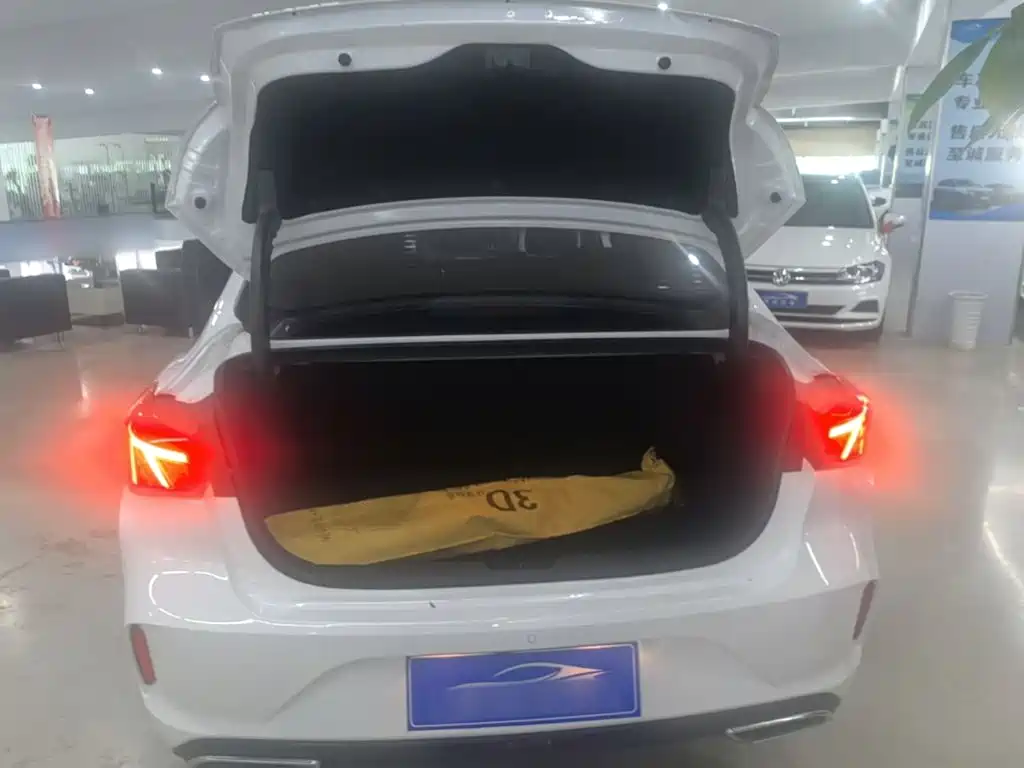 Changan Eado — фото 15