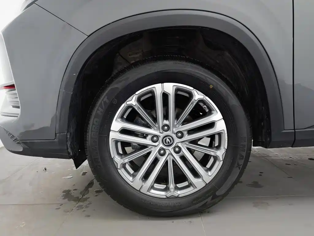 Changan CS75 PLUS — фото 17