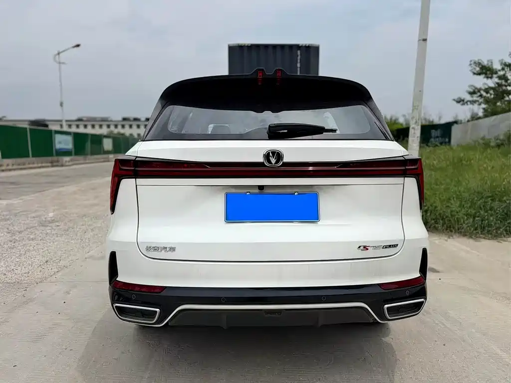 Changan CS75 PLUS — фото 6