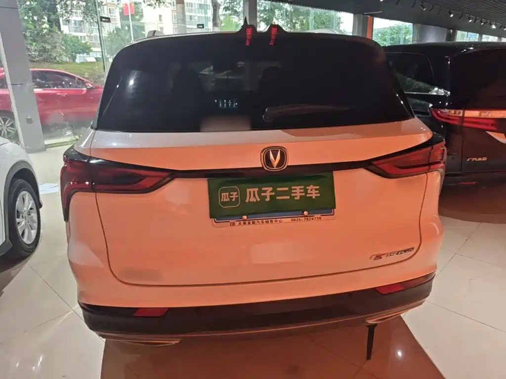 Changan CS75 PLUS — фото 6