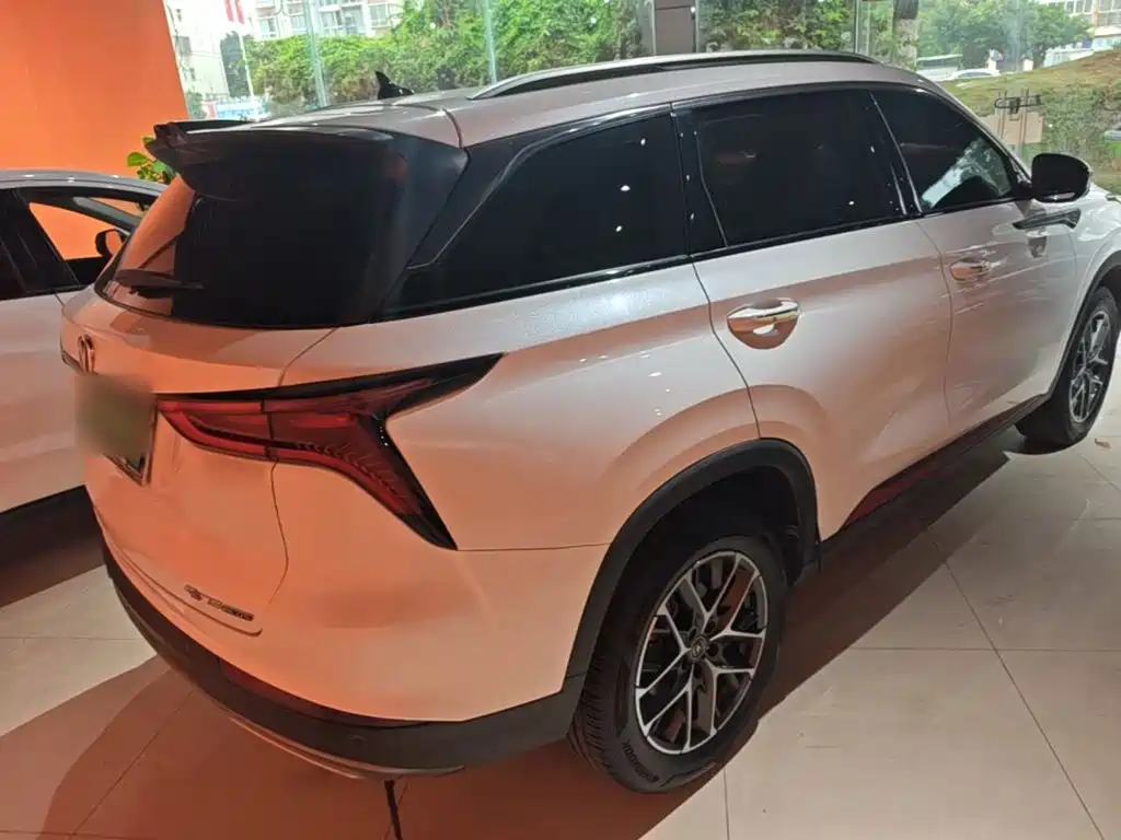 Changan CS75 PLUS — фото 7