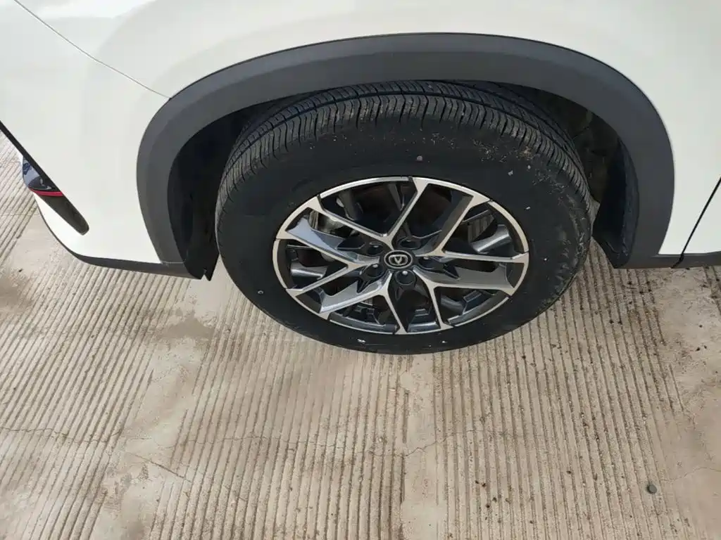 Changan CS75 PLUS — фото 24