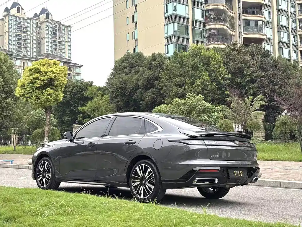 Changan Eado — фото 7