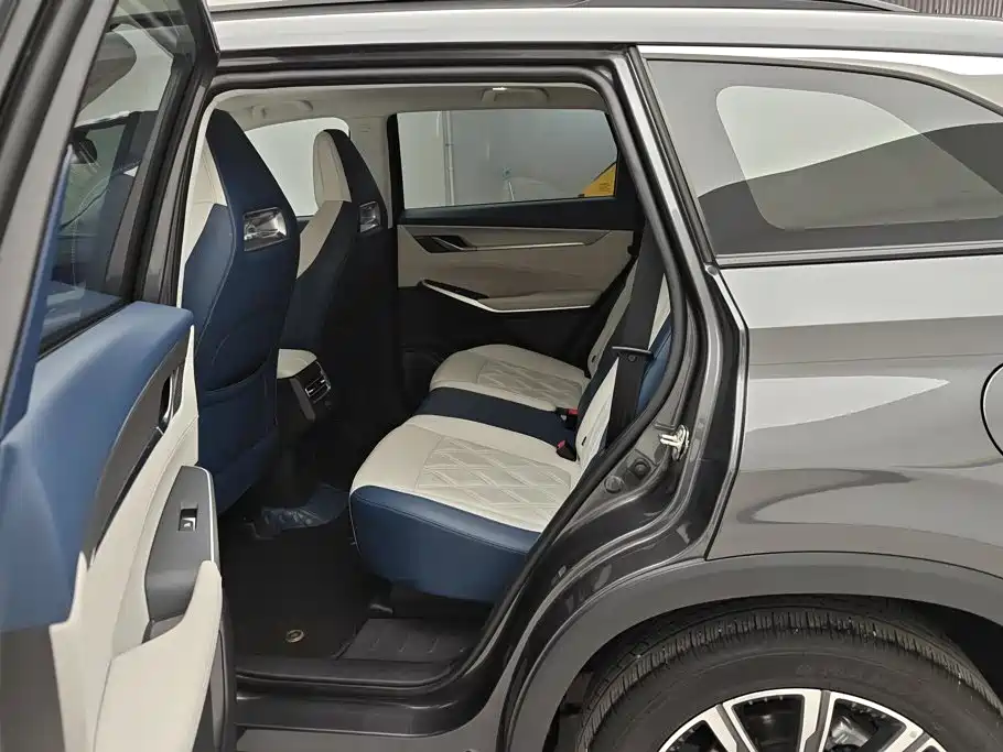 Changan CS75 PLUS — фото 11