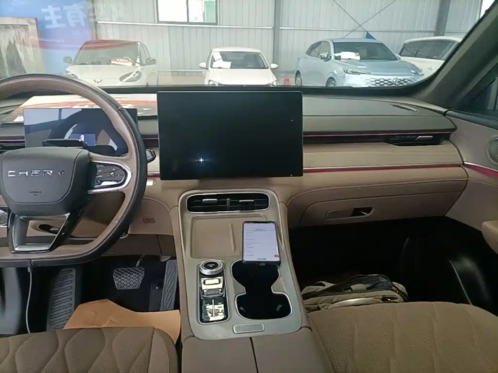 Chery Tiggo 8 PLUS — фото 13