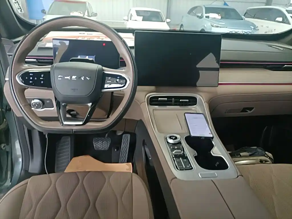 Chery Tiggo 8 PLUS — фото 10