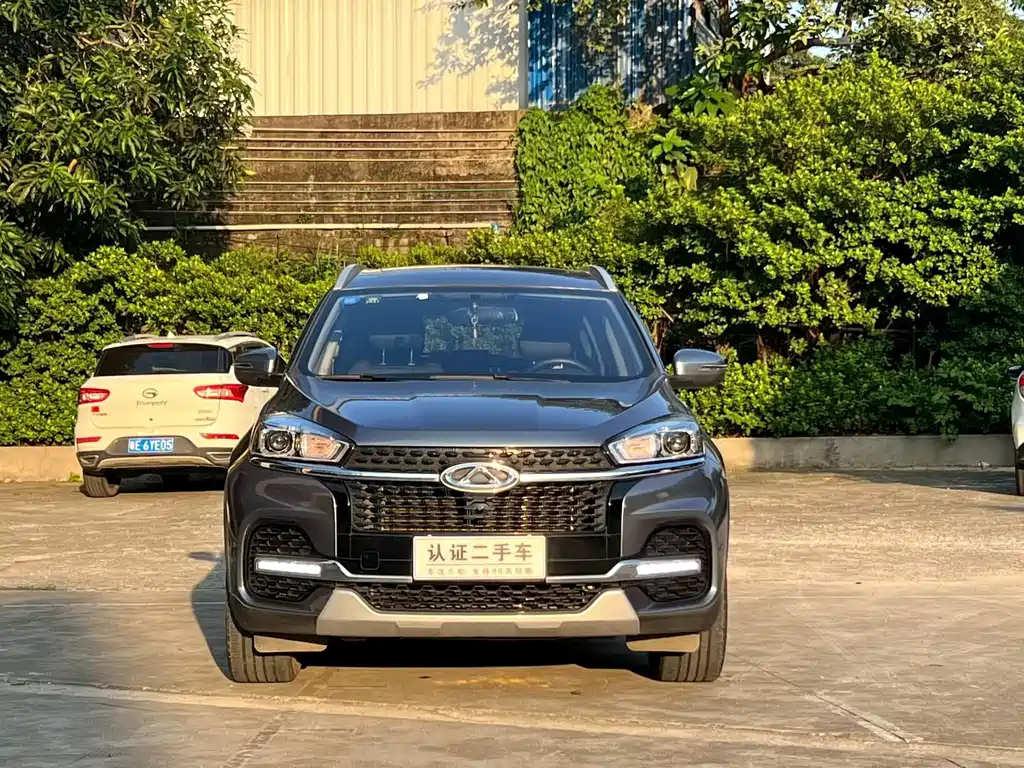 Chery Tiggo 8 — фото 2