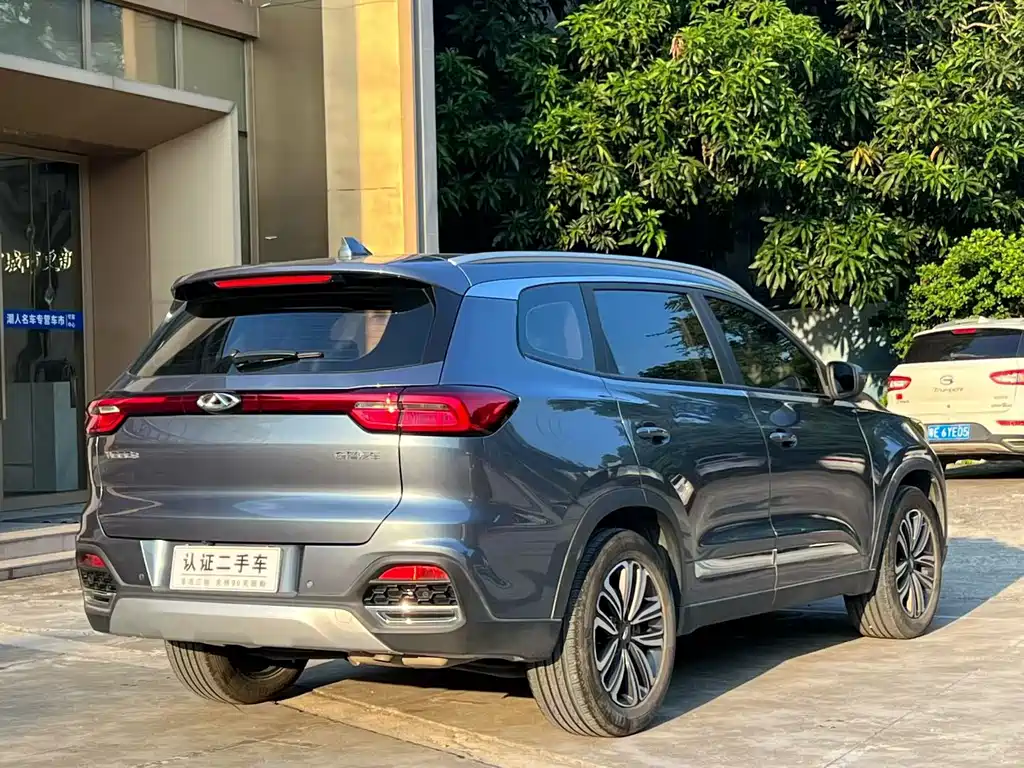 Chery Tiggo 8 — фото 8