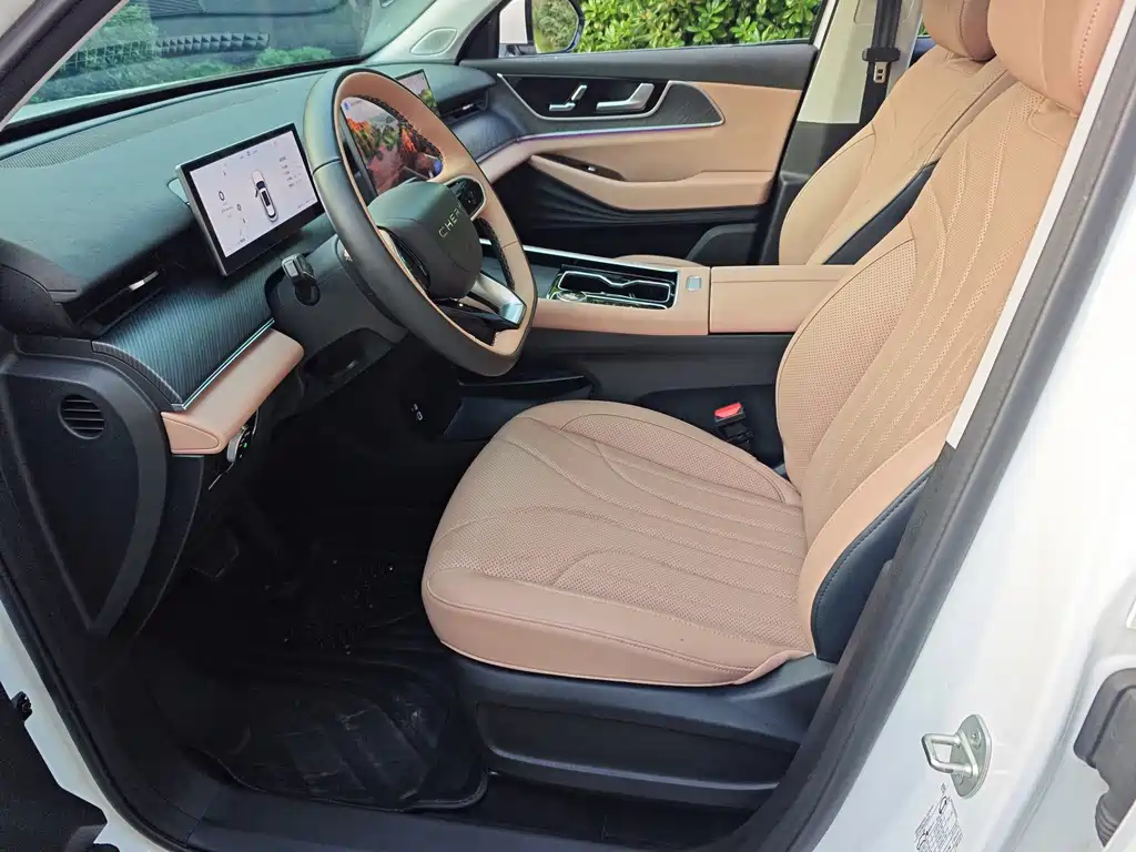 Chery Tiggo 8L — фото 5