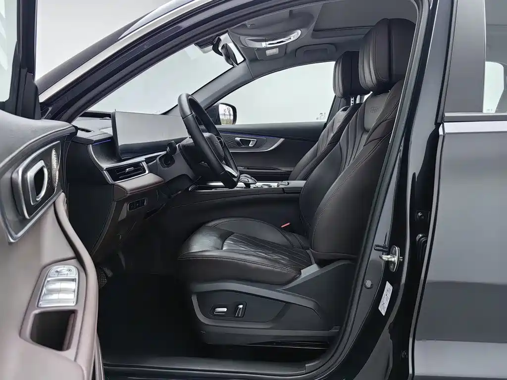 Chery Tiggo 8 PLUS — фото 10