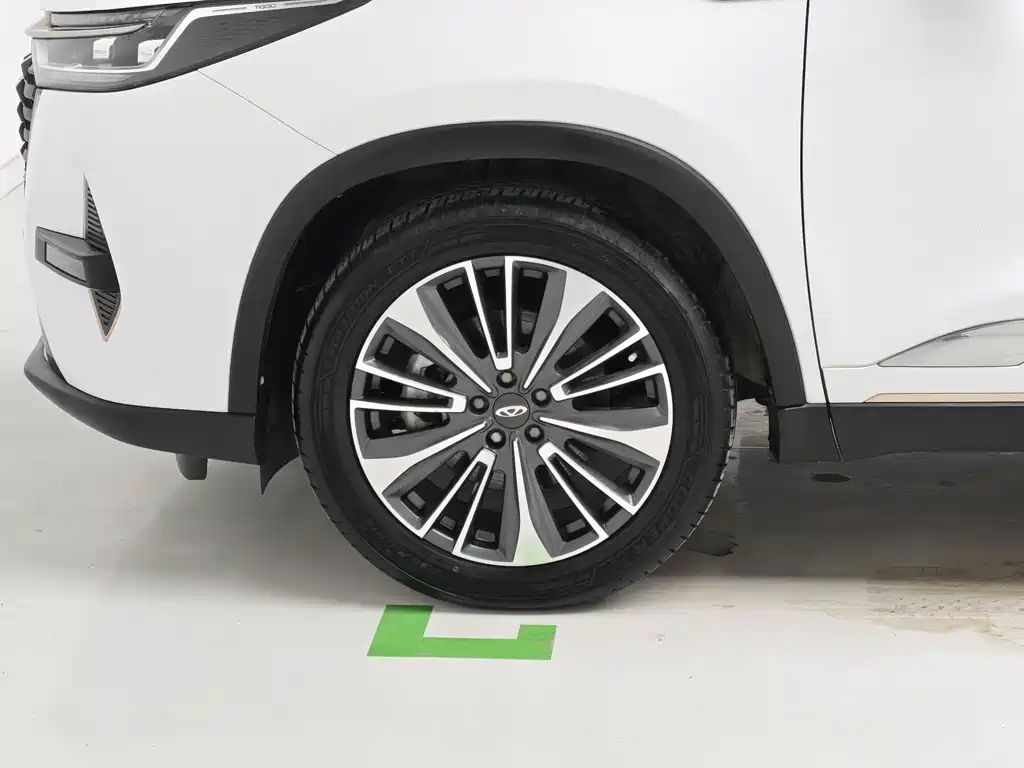 Chery Tiggo 8 PRO — фото 8