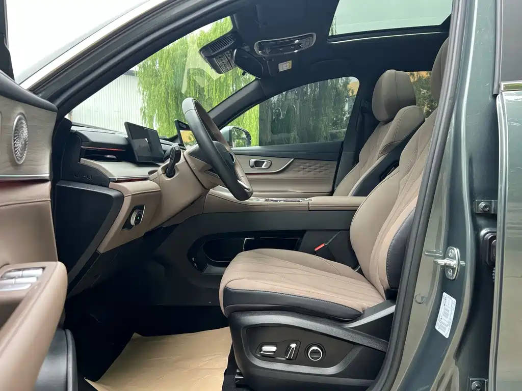 Chery Tiggo 8 PLUS — фото 23