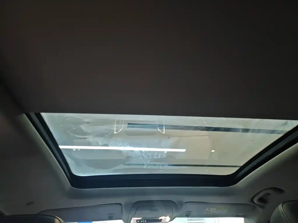 Chevrolet Equinox — фото 17