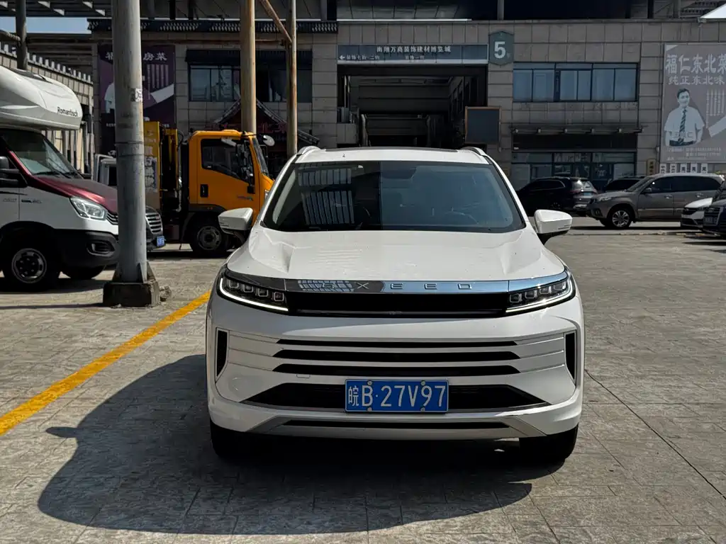Exeed Zhaofeng — фото 2