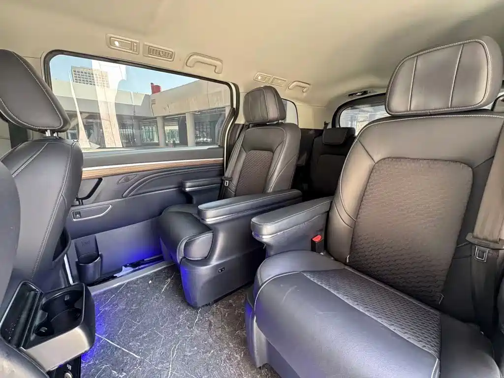 GAC Motor Trumpchi M8 — фото 15
