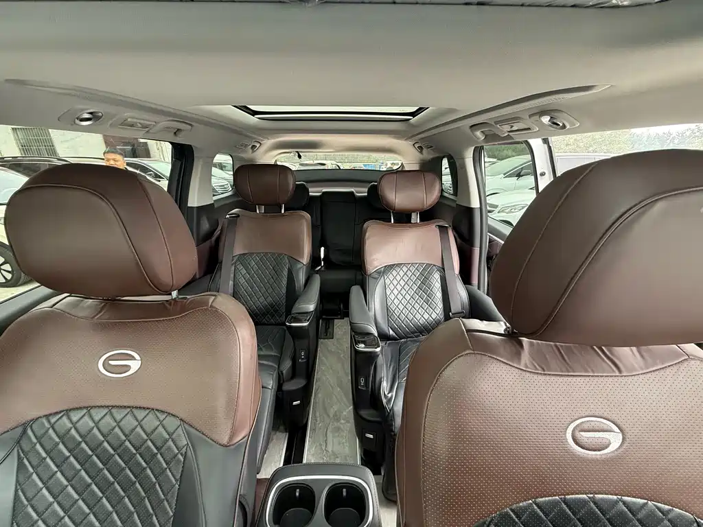 GAC Motor Trumpchi M8 — фото 9