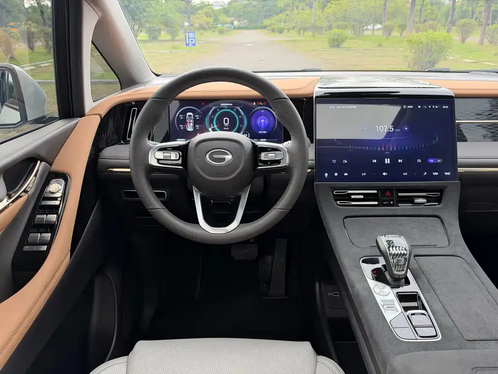 GAC Motor Trumpchi M8 — фото 13