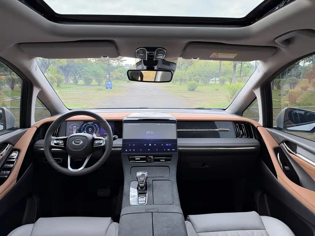 GAC Motor Trumpchi M8 — фото 8