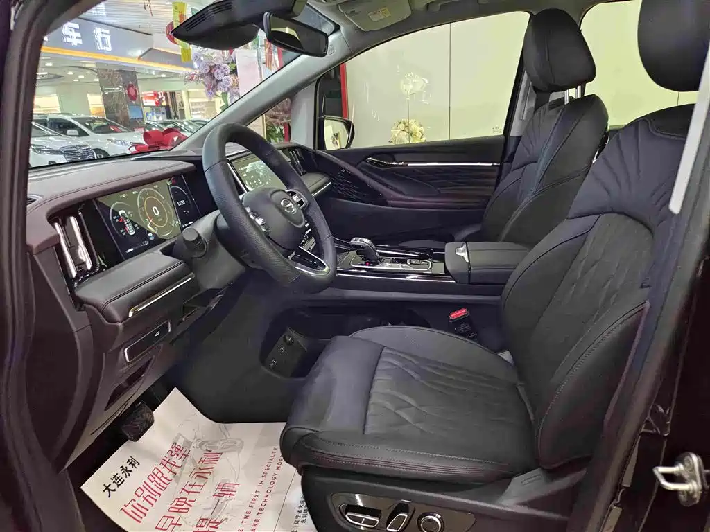 GAC Motor Trumpchi M8 — фото 4
