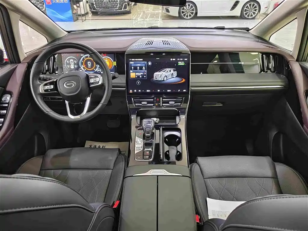 GAC Motor Trumpchi M8 — фото 6