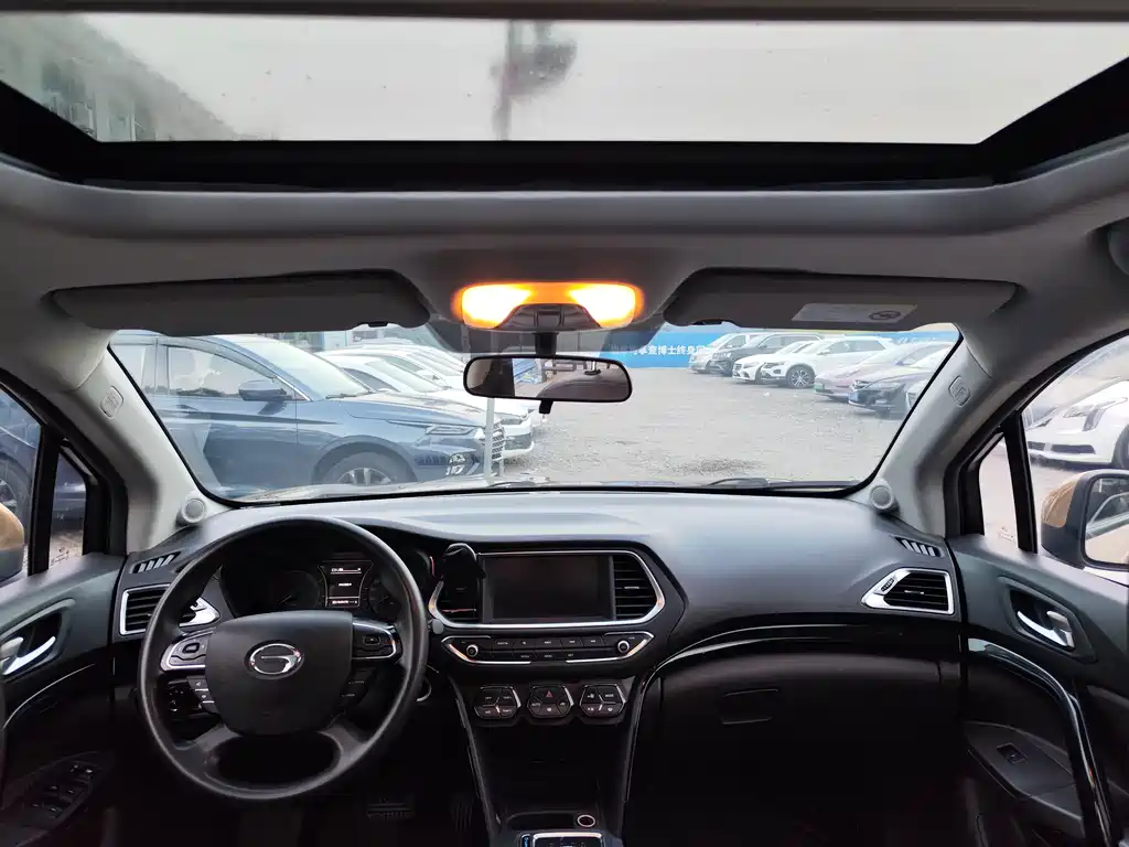GAC Motor GS4 Hybrid — фото 11